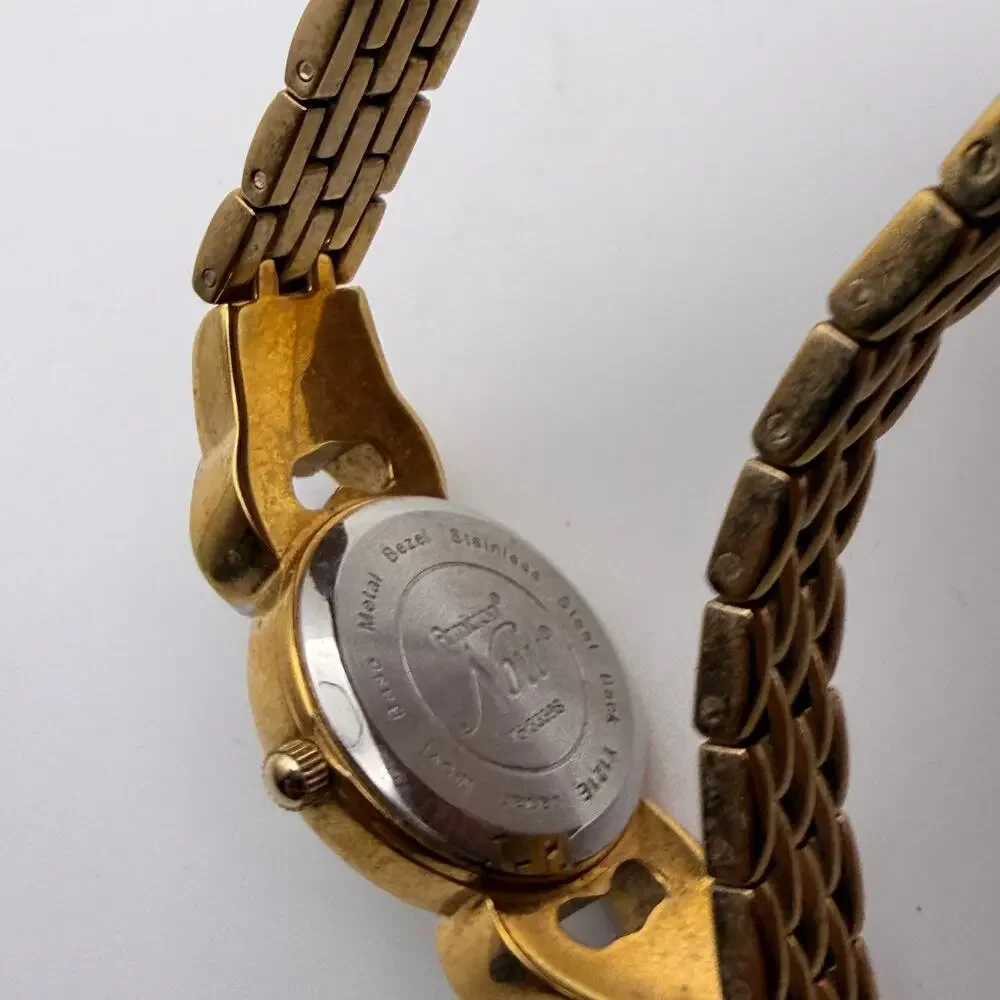 Charming Armitron Now Women's Gold-Tone Rhinestone Heart Watch New Battery